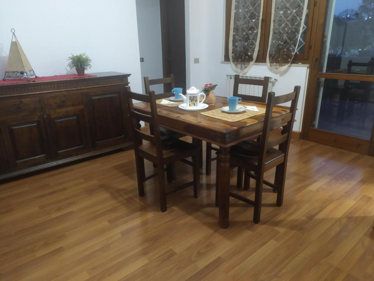 Appartamento Con Due Camere Pressi Eur ローマ エクステリア 写真